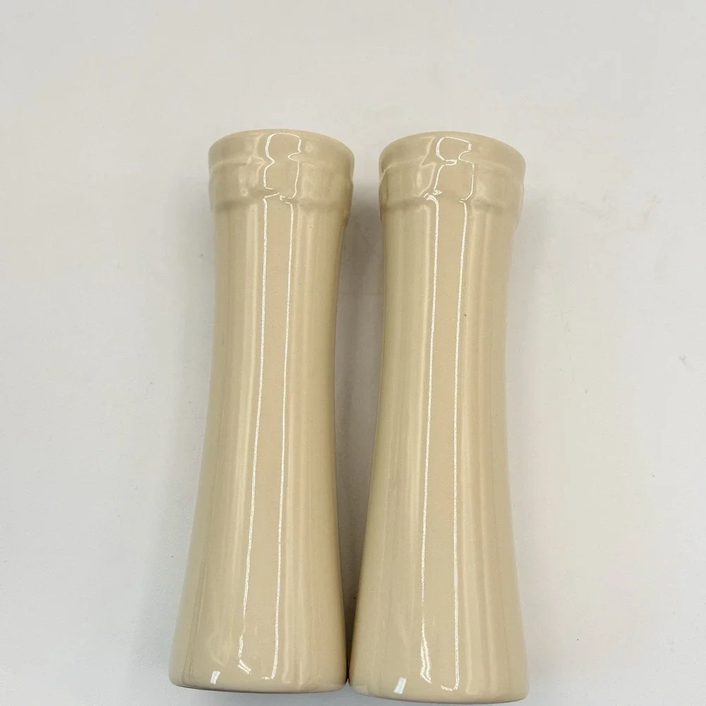 Pair Of Longaberger Woven Traditions Bud Flower Vases Ivory 6 3/4